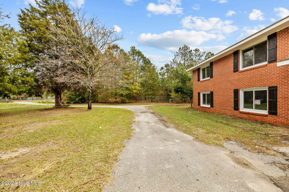 129 Mizpah Rd Rockingham, NC 28379