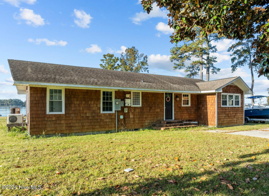 783 Foreman Ln Belhaven, NC 27810