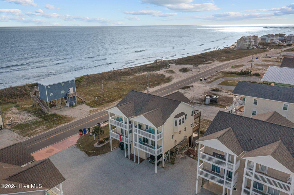 105 Volusia Dr North Topsail Beach, NC 28460