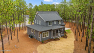 106 Bexley Ct West End, NC 27376