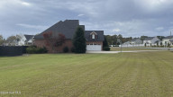 2860 Beddard Rd Grimesland, NC 27837