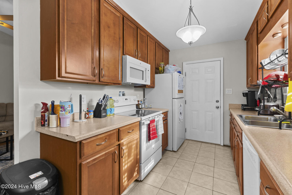 2908 Norbrick St Midway Park, NC 28544