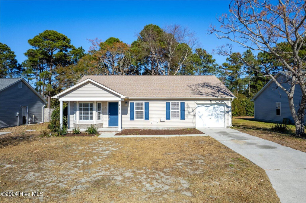 909 Brewster Ln Wilmington, NC 28412