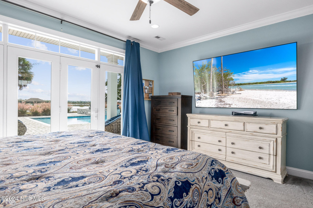 220 Shoreline Dr Sunset Beach, NC 28468