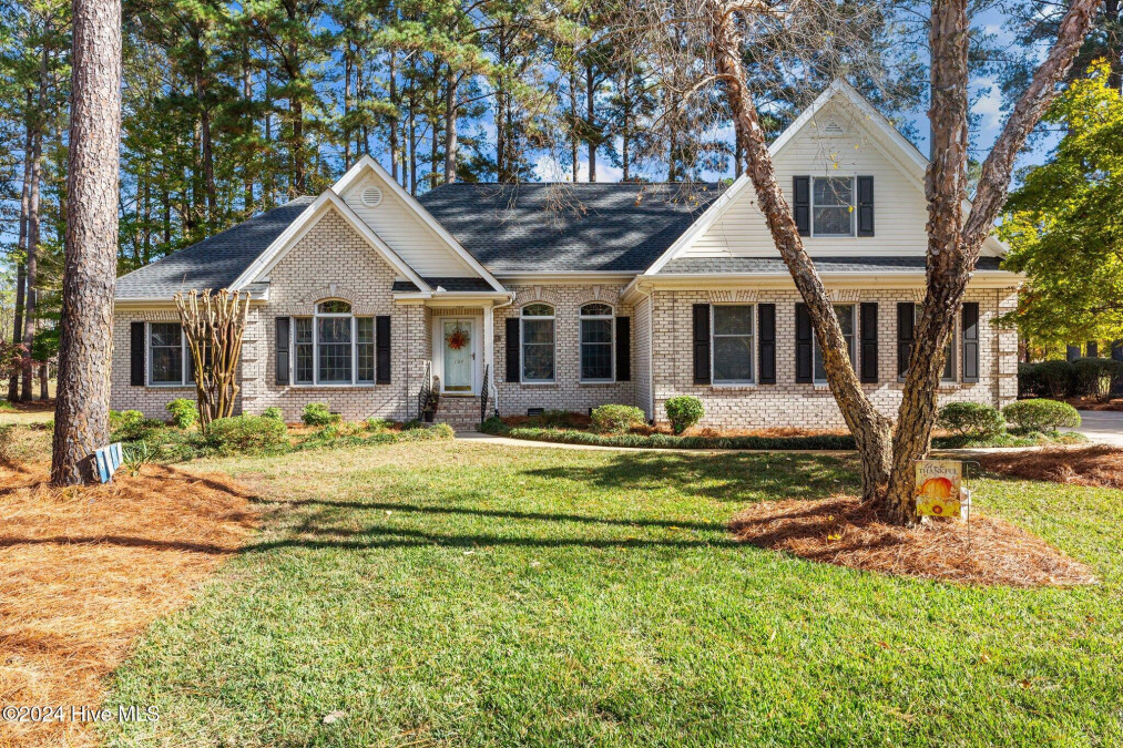 104 Wye Way Chocowinity, NC 27817