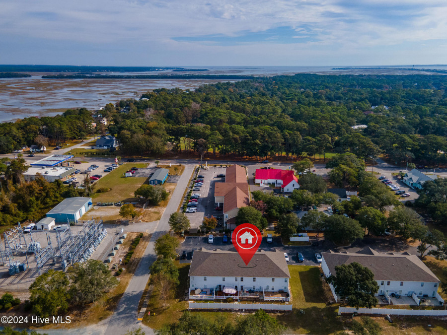 414 Mcglamery St Oak Island, NC 28465