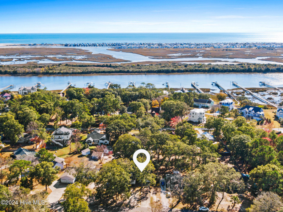 520 Great Oak Cir Sunset Beach, NC 28468