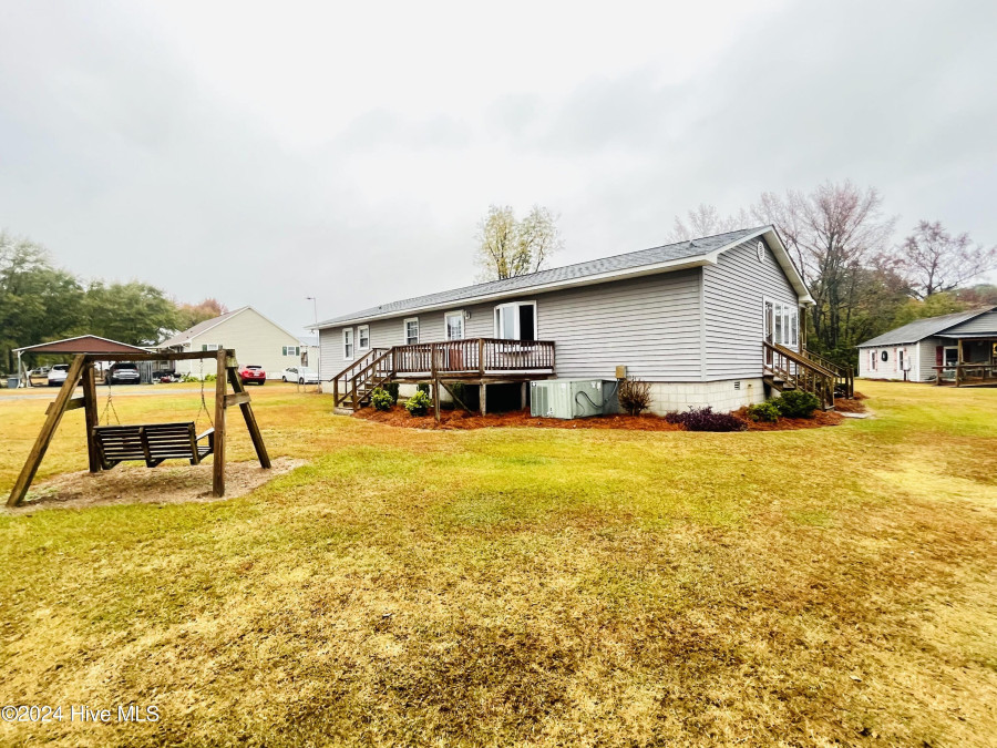 1029 Beautancus Rd Mount Olive, NC 28365