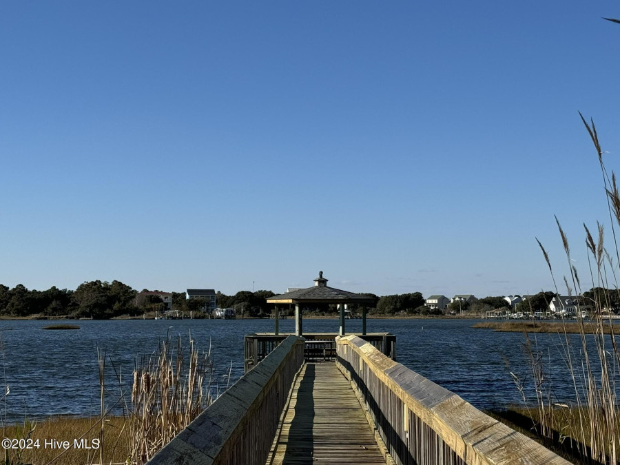 1784 New River Inlet Rd North Topsail Beach, NC 28460