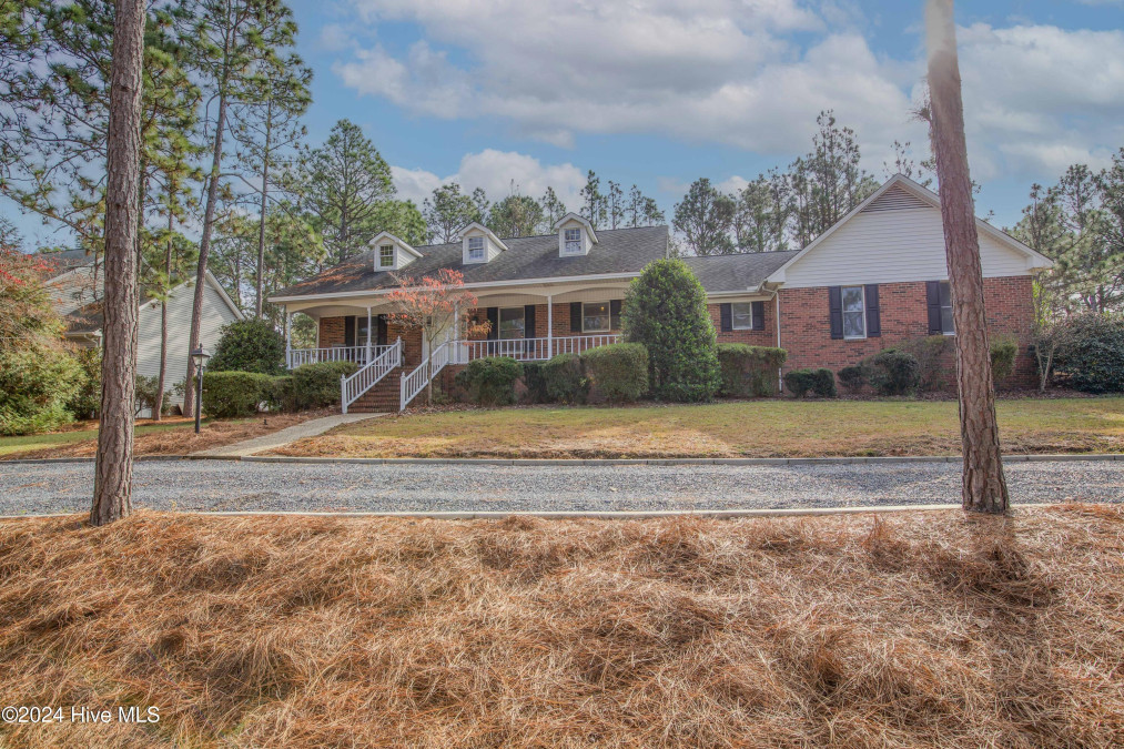 78 Deerwood Ln Pinehurst, NC 28374