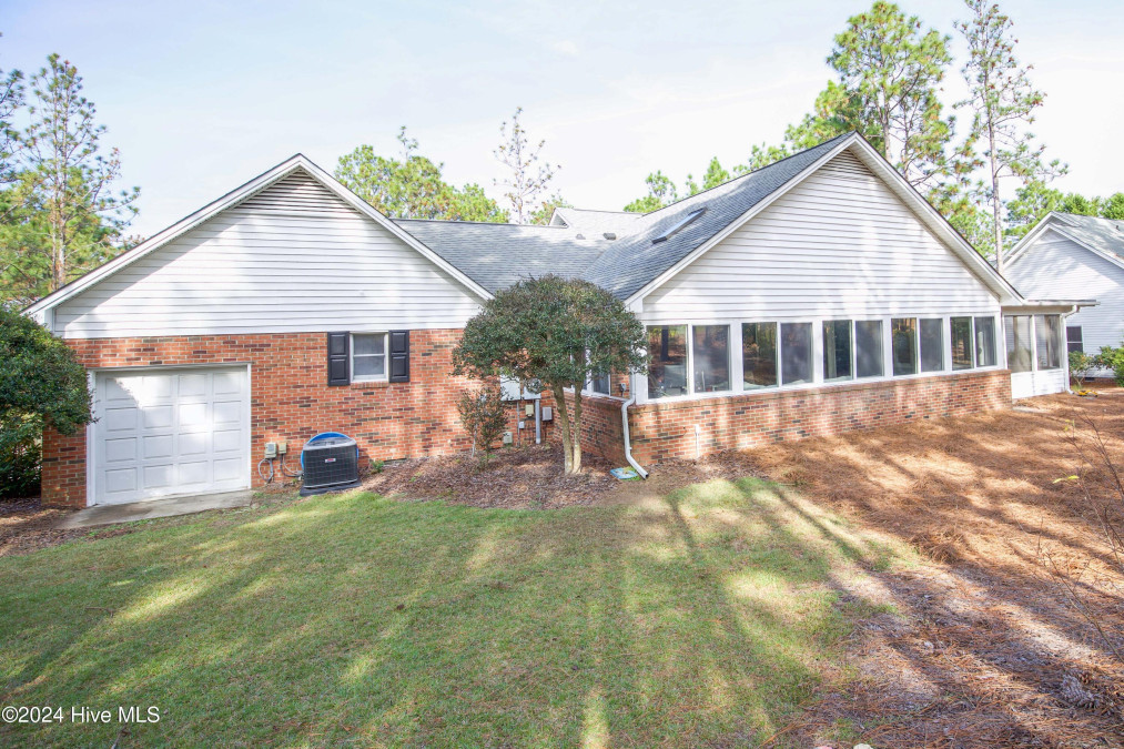 78 Deerwood Ln Pinehurst, NC 28374