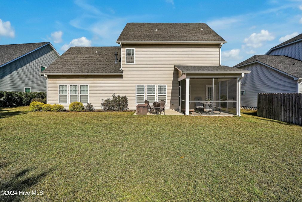 57 Downy Dr Hampstead, NC 28443