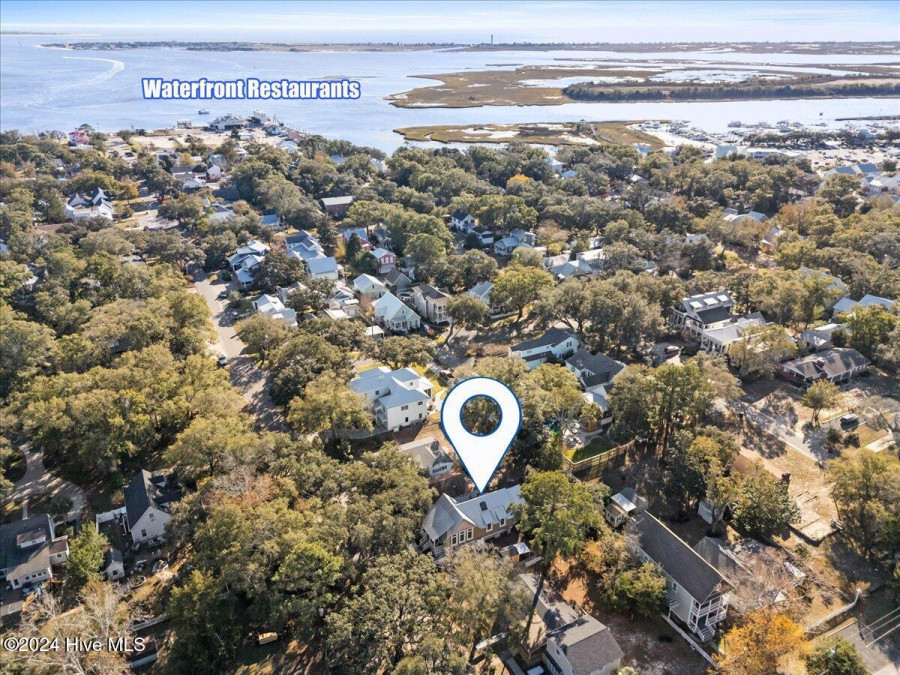 413 Caswell Ave Southport, NC 28461