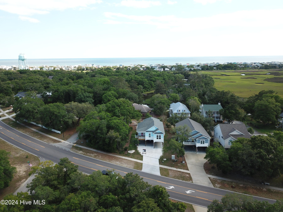 2705 Oak Island Dr Oak Island, NC 28465