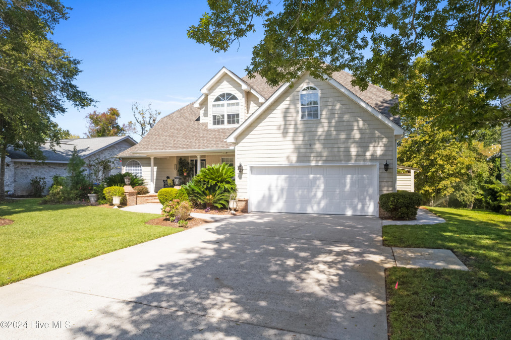 512 Medcalf Dr Sunset Beach, NC 28468