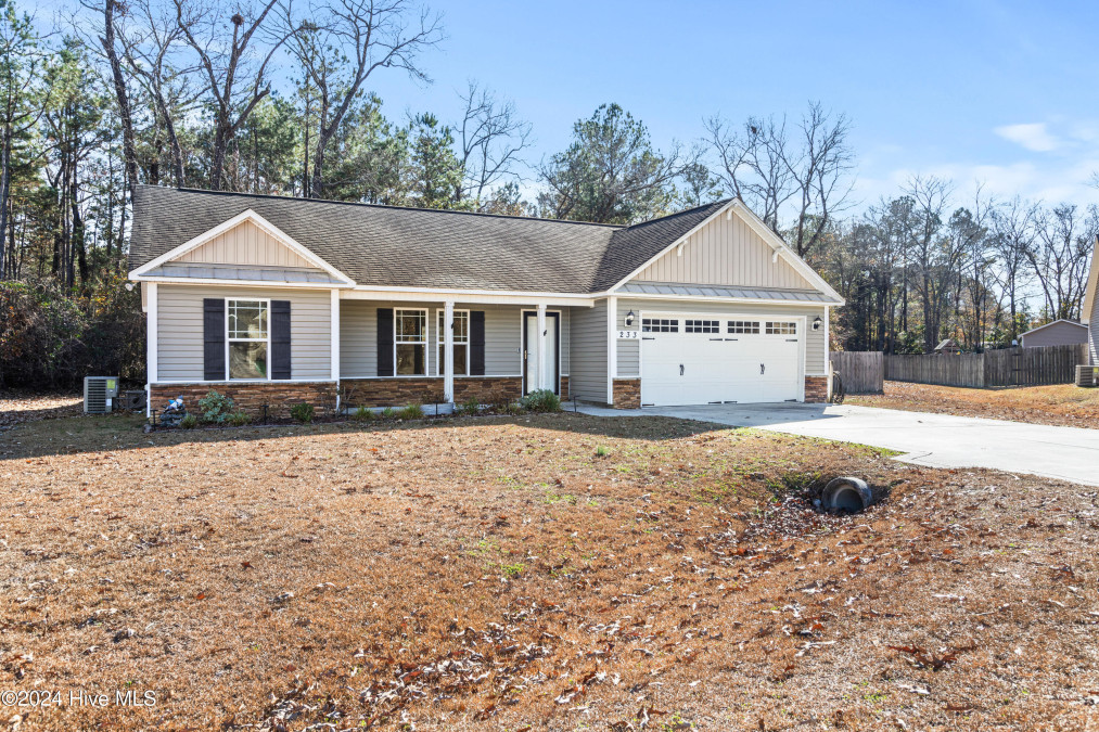 233 Long Neck Dr Richlands, NC 28574