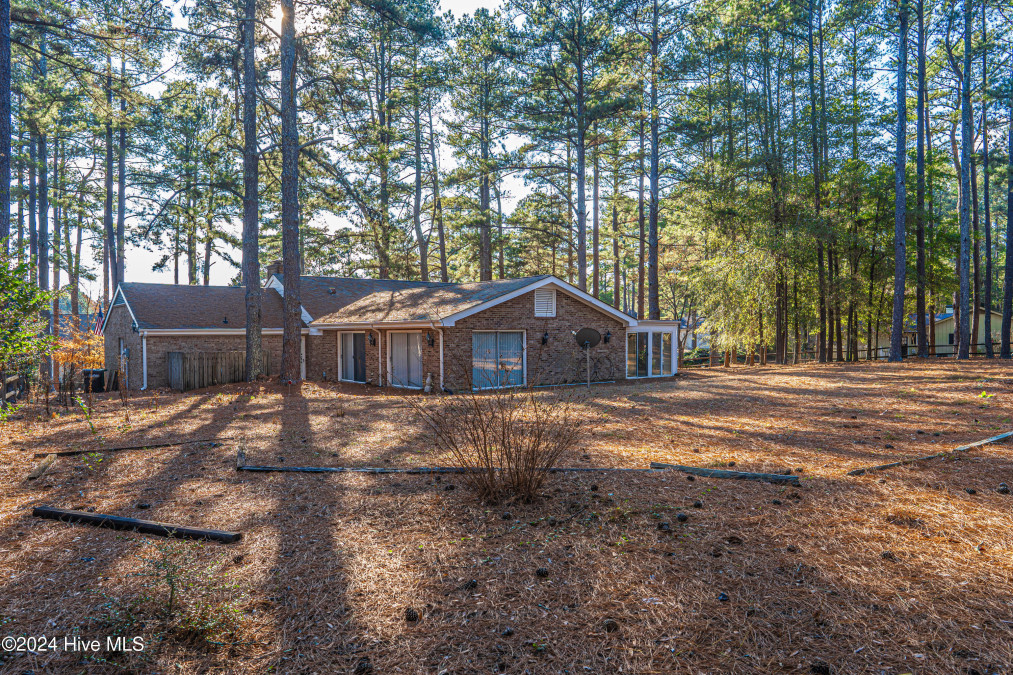 35 Hillcrest Rd Pinehurst, NC 28374