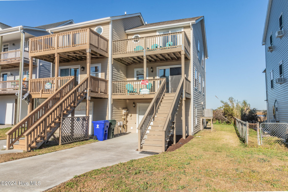 127 Sea Gull Ln North Topsail Beach, NC 28460