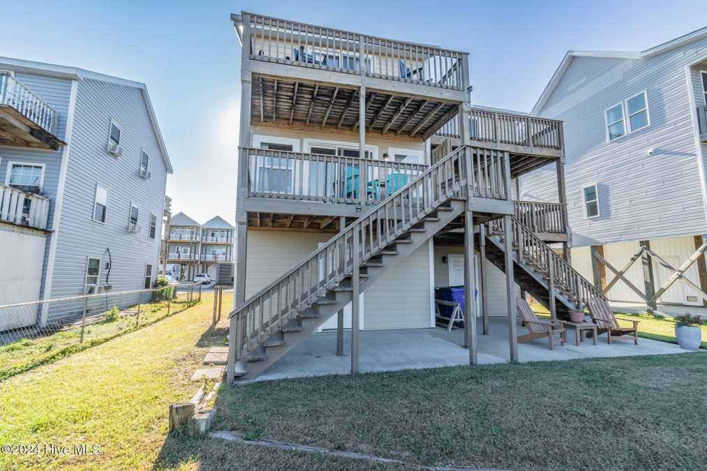 127 Sea Gull Ln North Topsail Beach, NC 28460