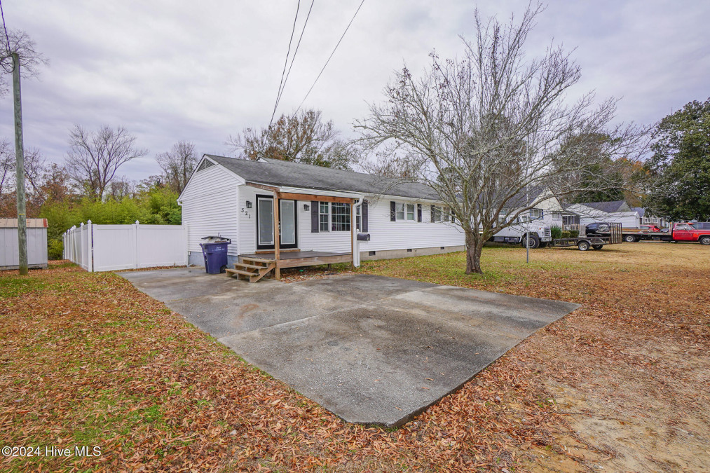 521 Jarman St Jacksonville, NC 28540