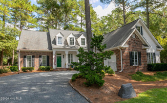 290 Lake Forest Dr Pinehurst, NC 28374