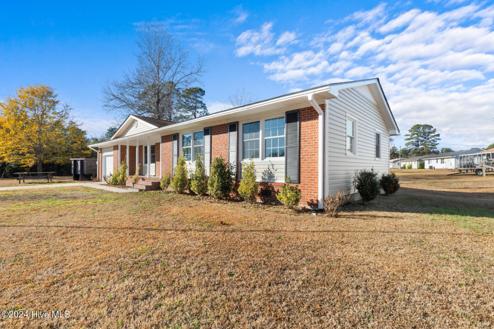 304 Belltown Rd Havelock, NC 28532