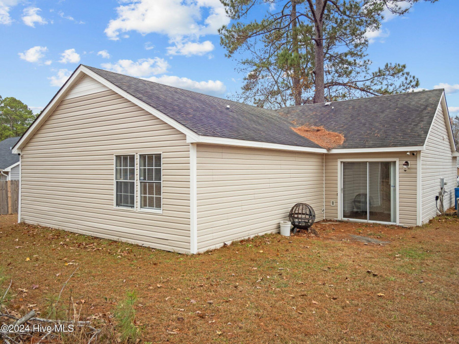 533 Shadowridge Rd Jacksonville, NC 28546