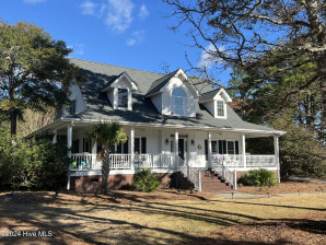 2656 St James Dr Southport, NC 28461