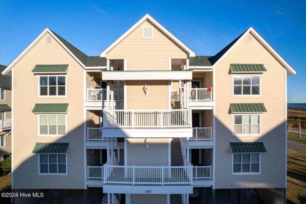 160 Via Old Sound Blvd Ocean Isle Beach, NC 28469