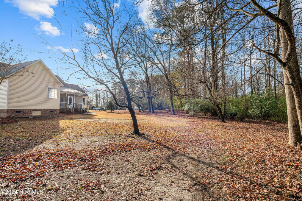 1927 Cherry Stone Ln Greenville, NC 27858