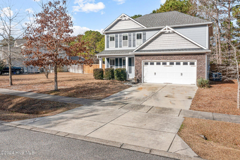 110 Roughleaf Trl Hampstead, NC 28443