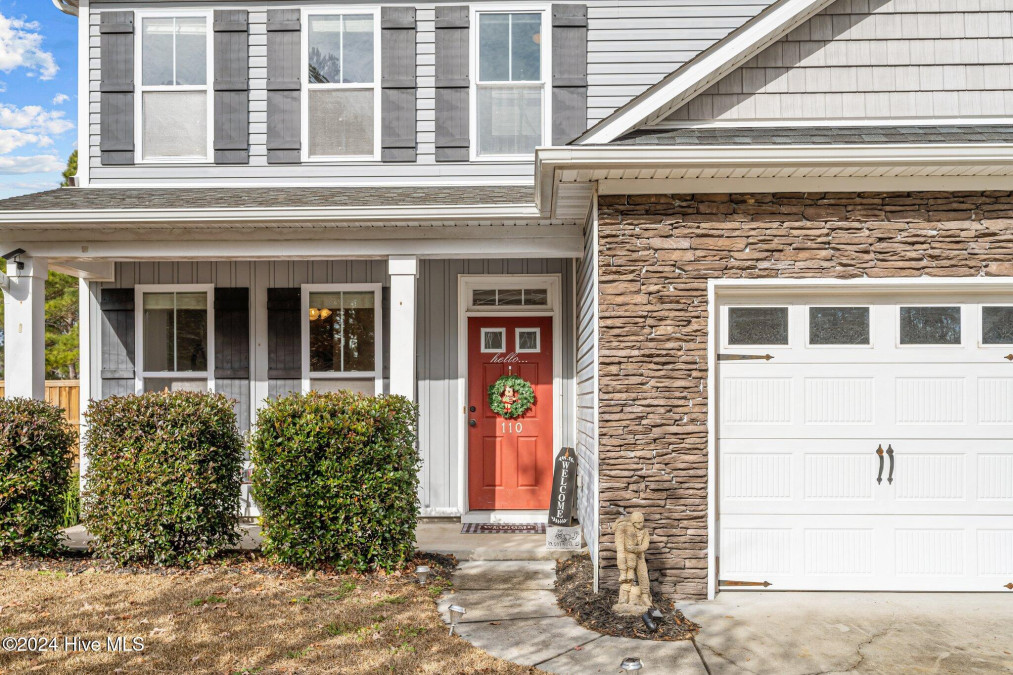 110 Roughleaf Trl Hampstead, NC 28443