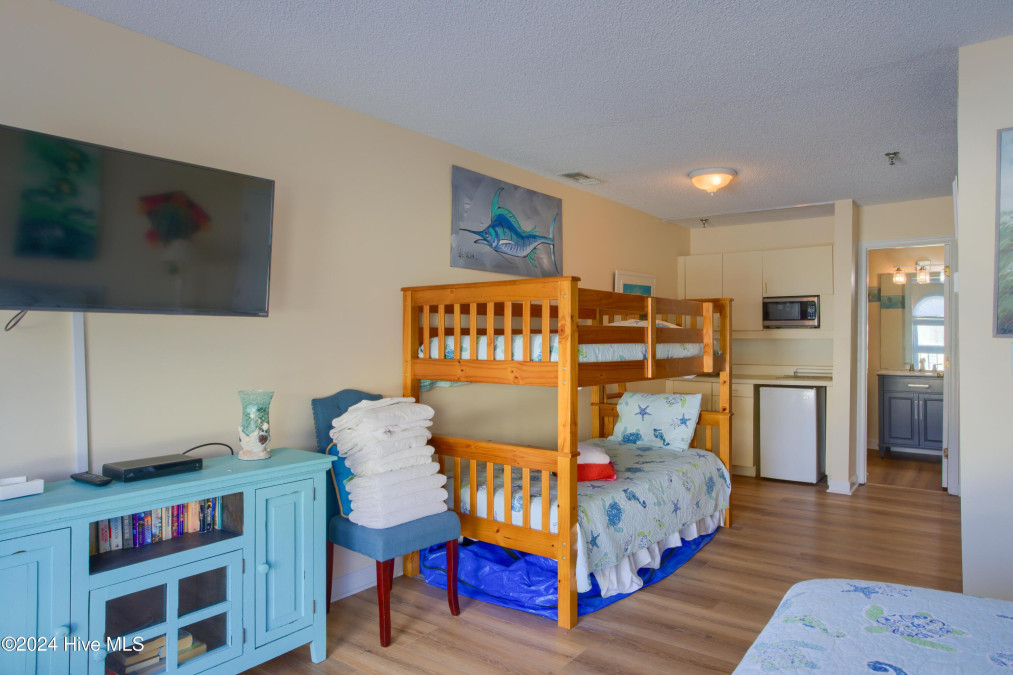 790 New River Inlet Rd North Topsail Beach, NC 28460