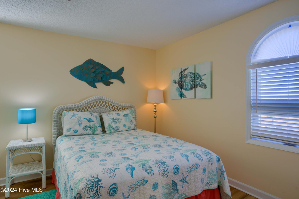 790 New River Inlet Rd North Topsail Beach, NC 28460