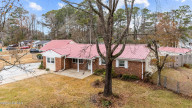 100 Hill Ct Jacksonville, NC 28540