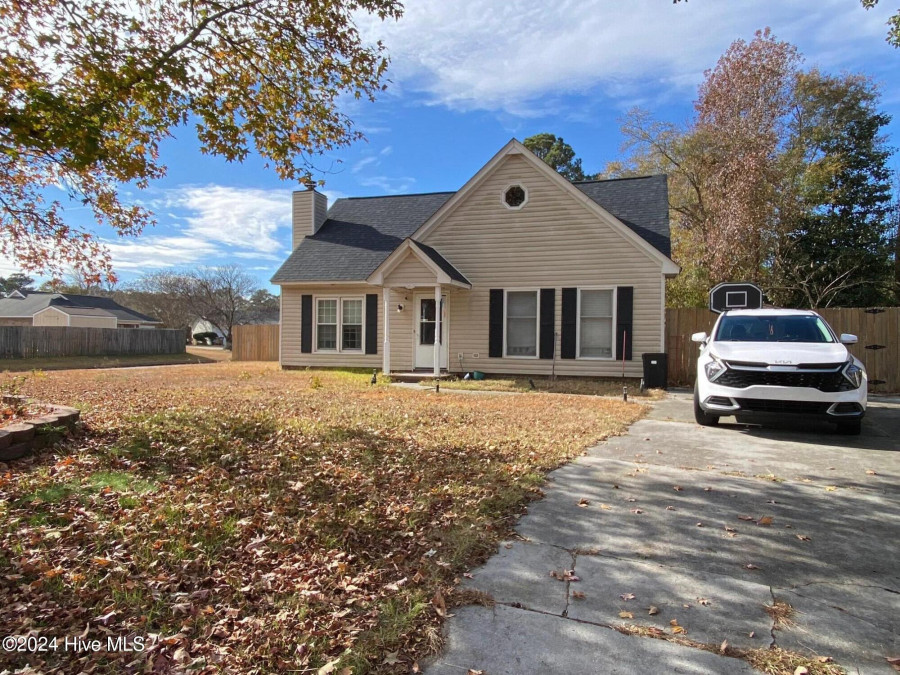 433 Wolf Run Ln Jacksonville, NC 28546