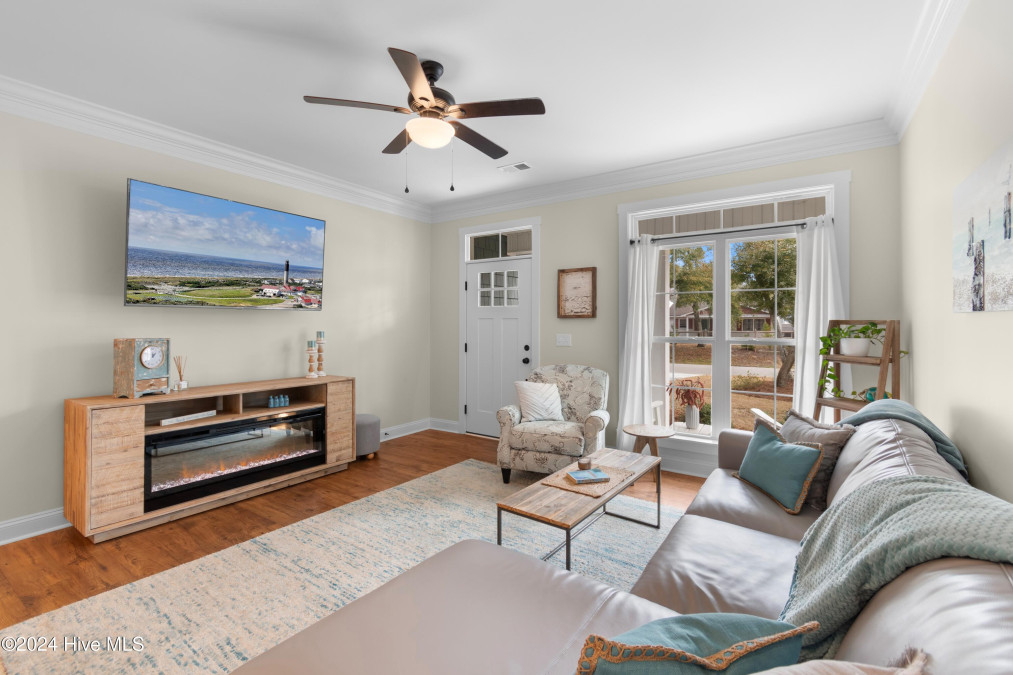 105 24th St Oak Island, NC 28465