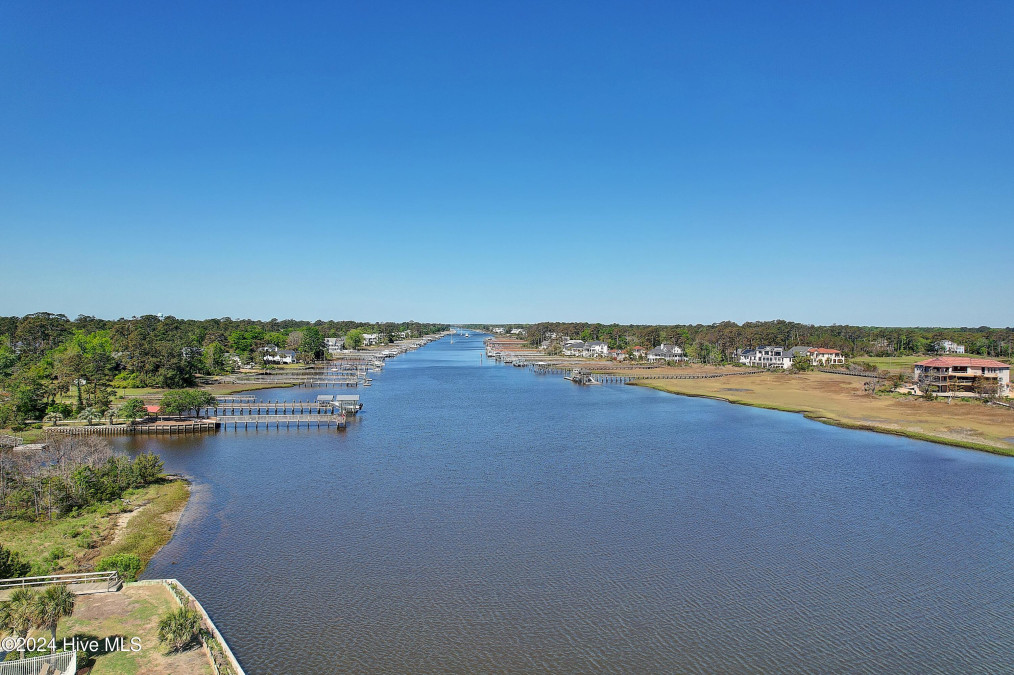 105 24th St Oak Island, NC 28465