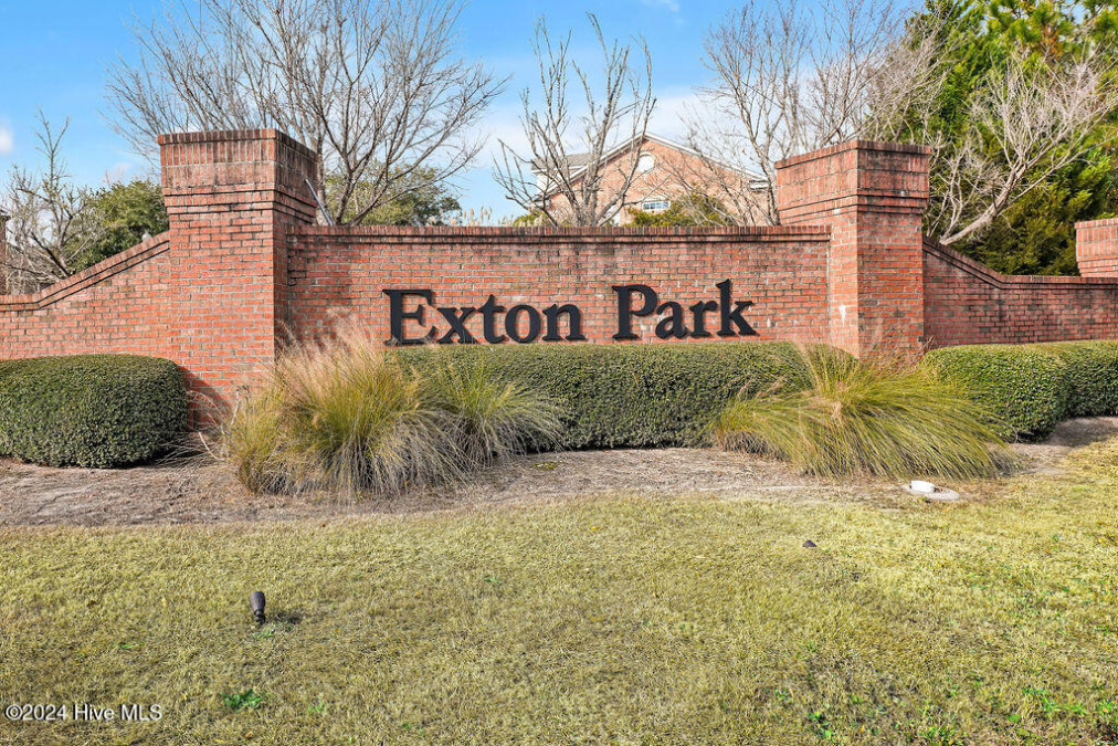 5024 Exton Park Loop Castle Hayne, NC 28429