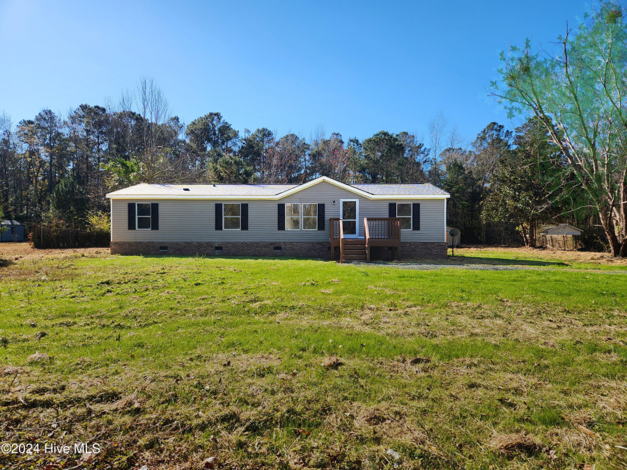 12 Cox St Bolivia, NC 28422