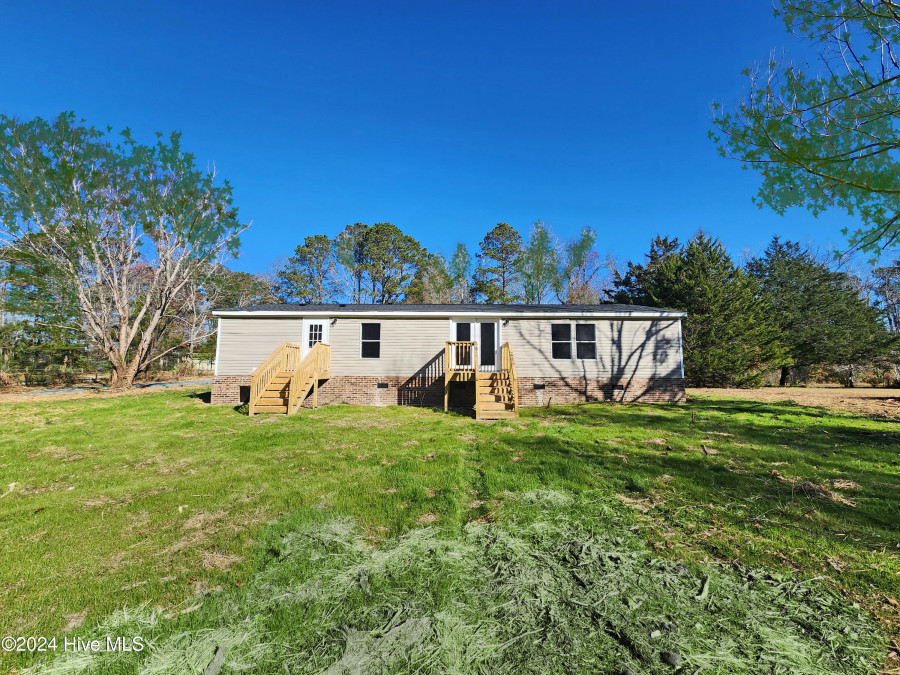 12 Cox St Bolivia, NC 28422