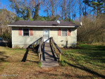 112 Nelson St Rose Hill, NC 28458