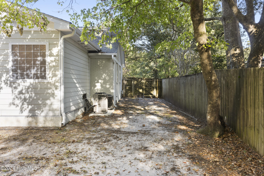 318 Longstreet Dr Wilmington, NC 28412