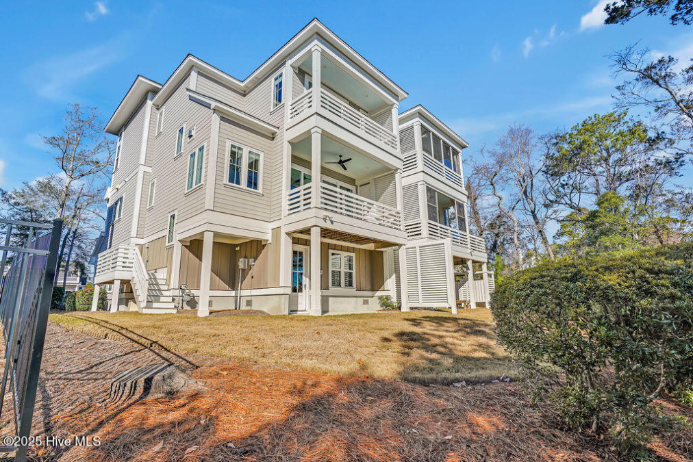 7733 Dunewalk Ct Wilmington, NC 28409