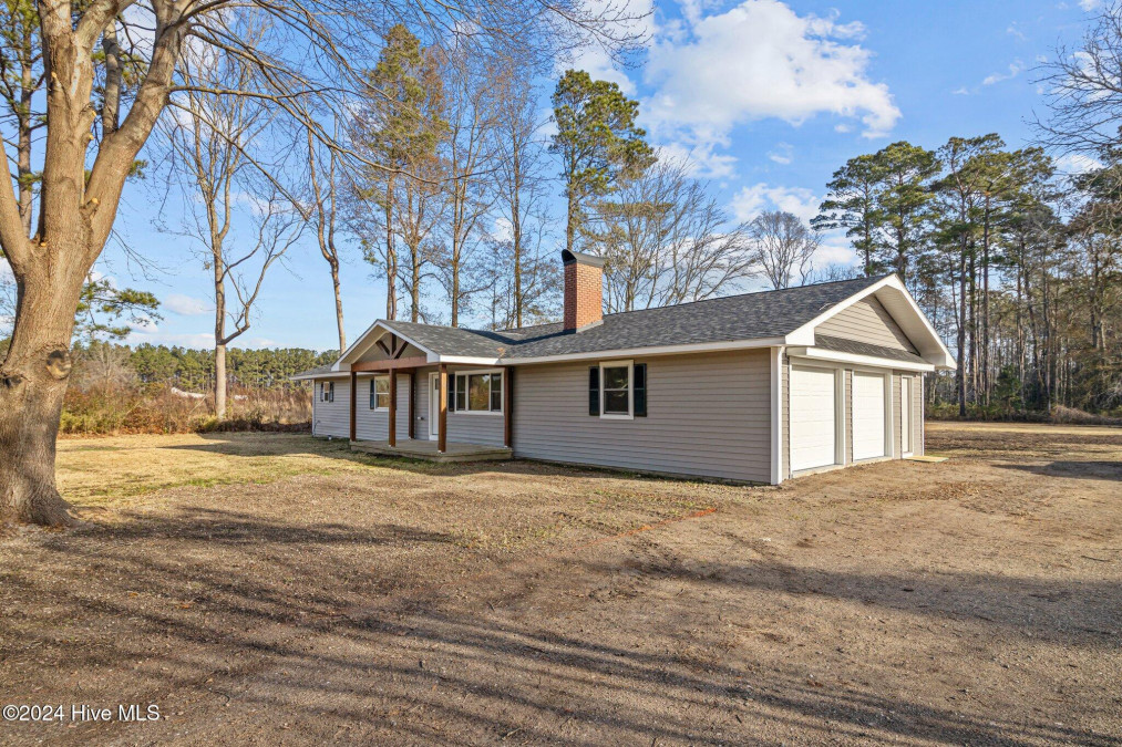 2081 Chandler Rd Vanceboro, NC 28586