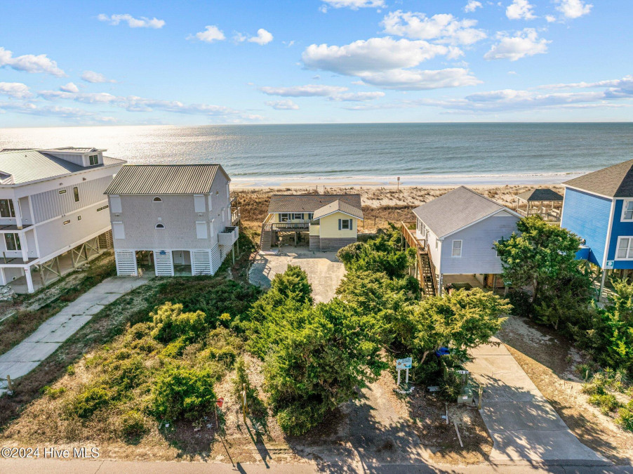 1617 Beach Dr Oak Island, NC 28465