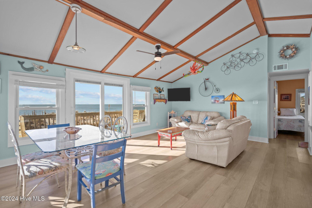 1617 Beach Dr Oak Island, NC 28465