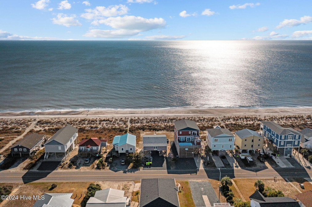 4021 Beach Dr Oak Island, NC 28465