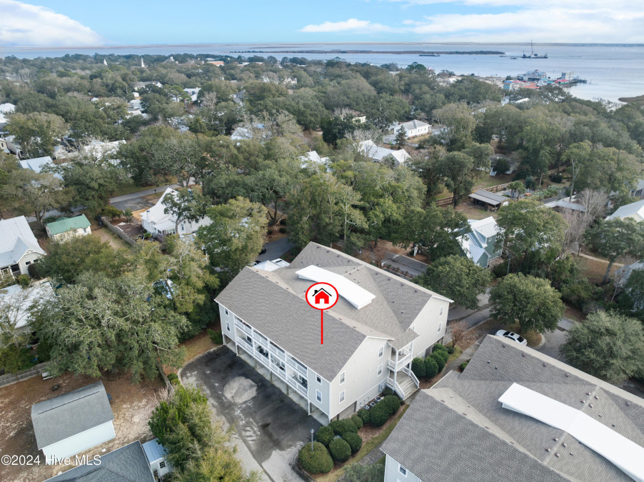 606 Brown St Southport, NC 28461