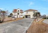 7120 7th St Surf City, NC 28445